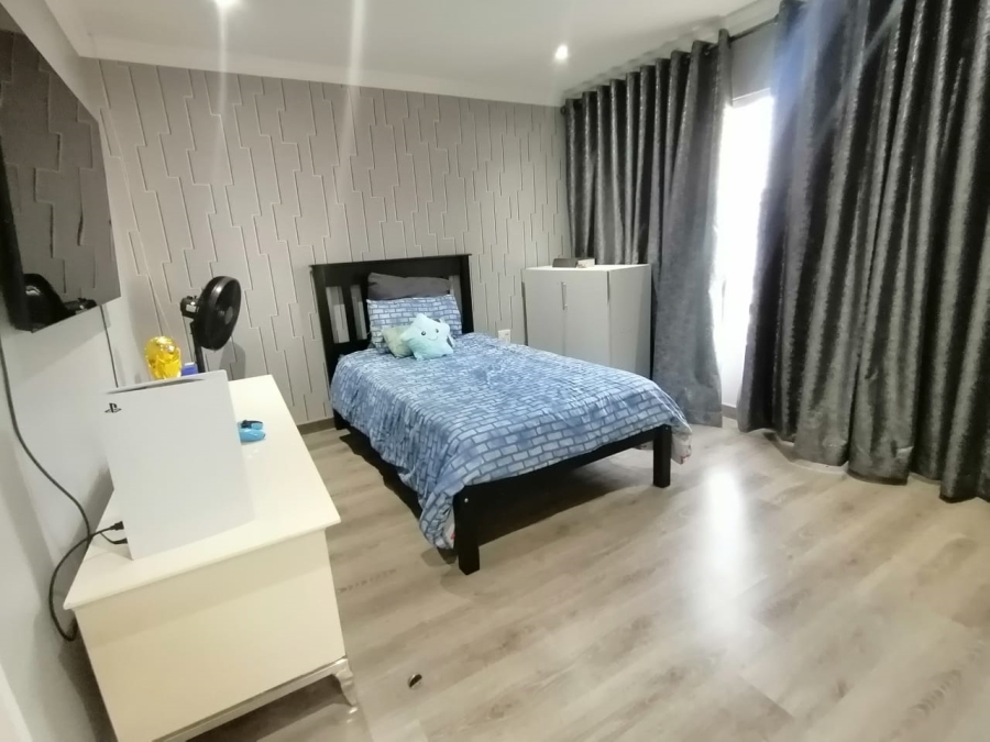3 Bedroom Property for Sale in Eye of Africa Gauteng
