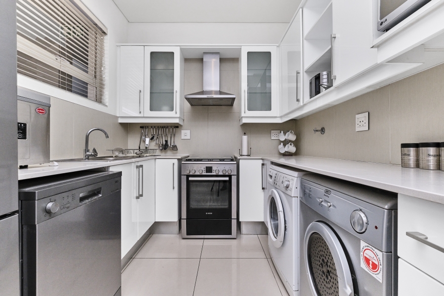 2 Bedroom Property for Sale in Dunkeld West Gauteng