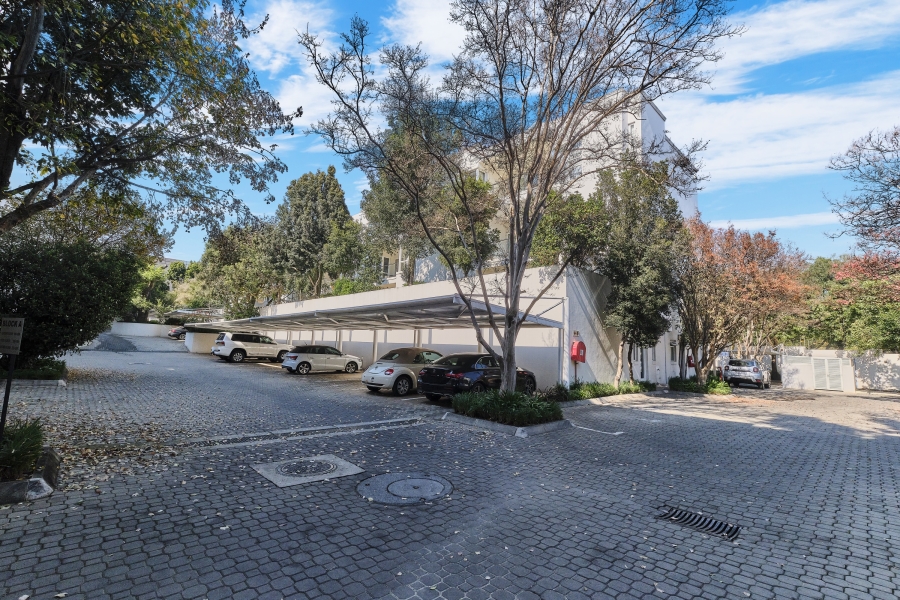 2 Bedroom Property for Sale in Dunkeld West Gauteng