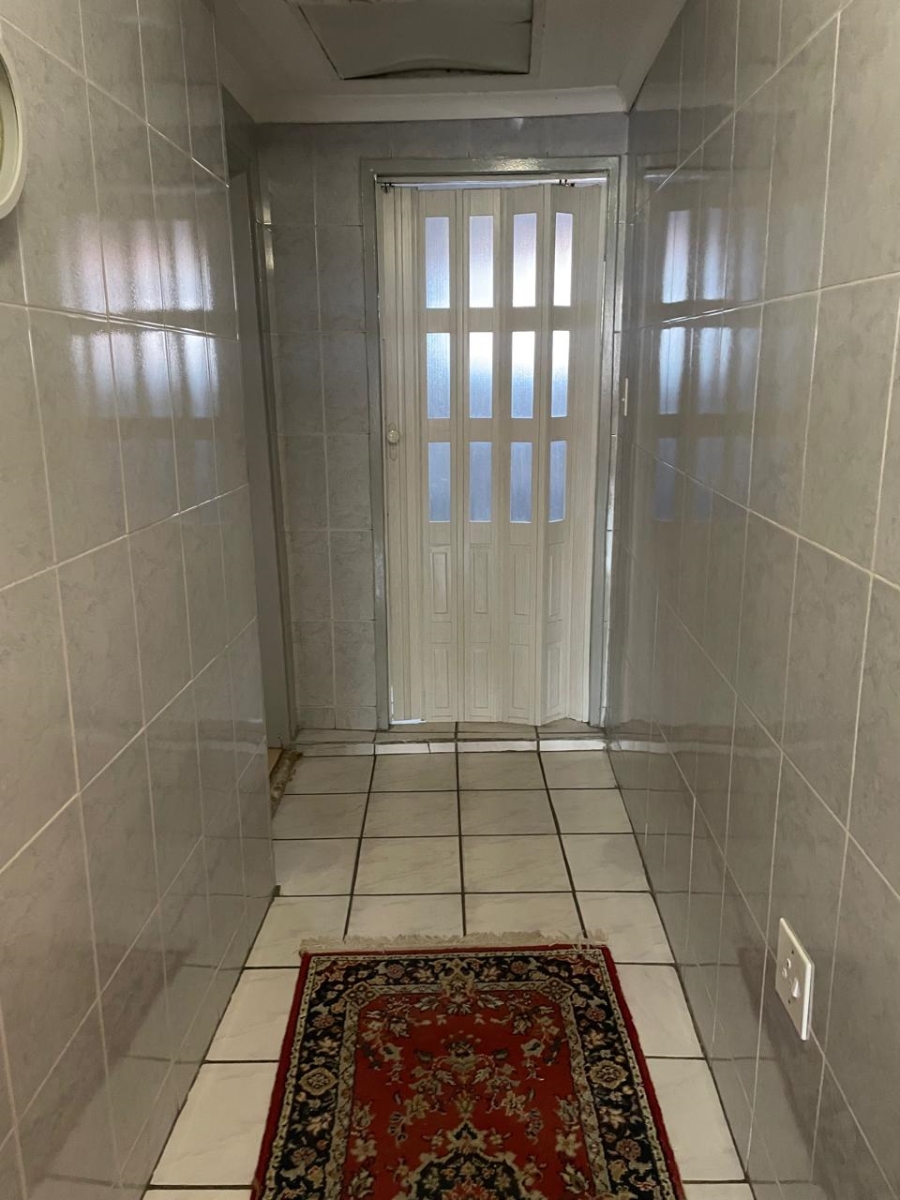 2 Bedroom Property for Sale in Meadowlands Gauteng
