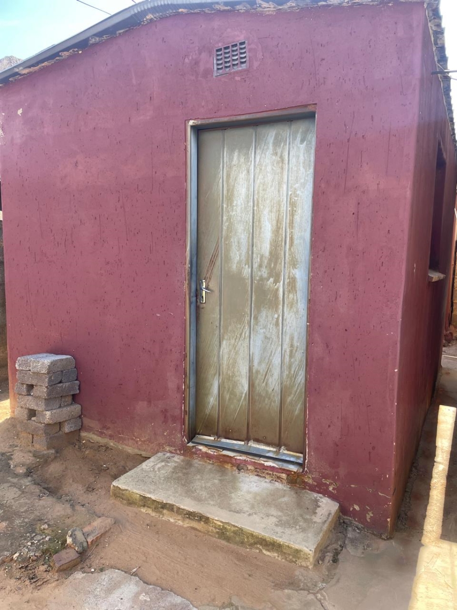 2 Bedroom Property for Sale in Meadowlands Gauteng
