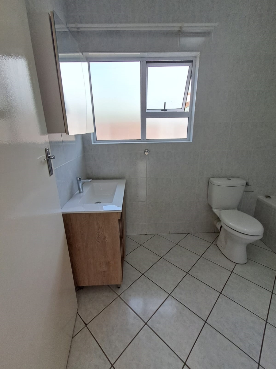 3 Bedroom Property for Sale in New Redruth Gauteng