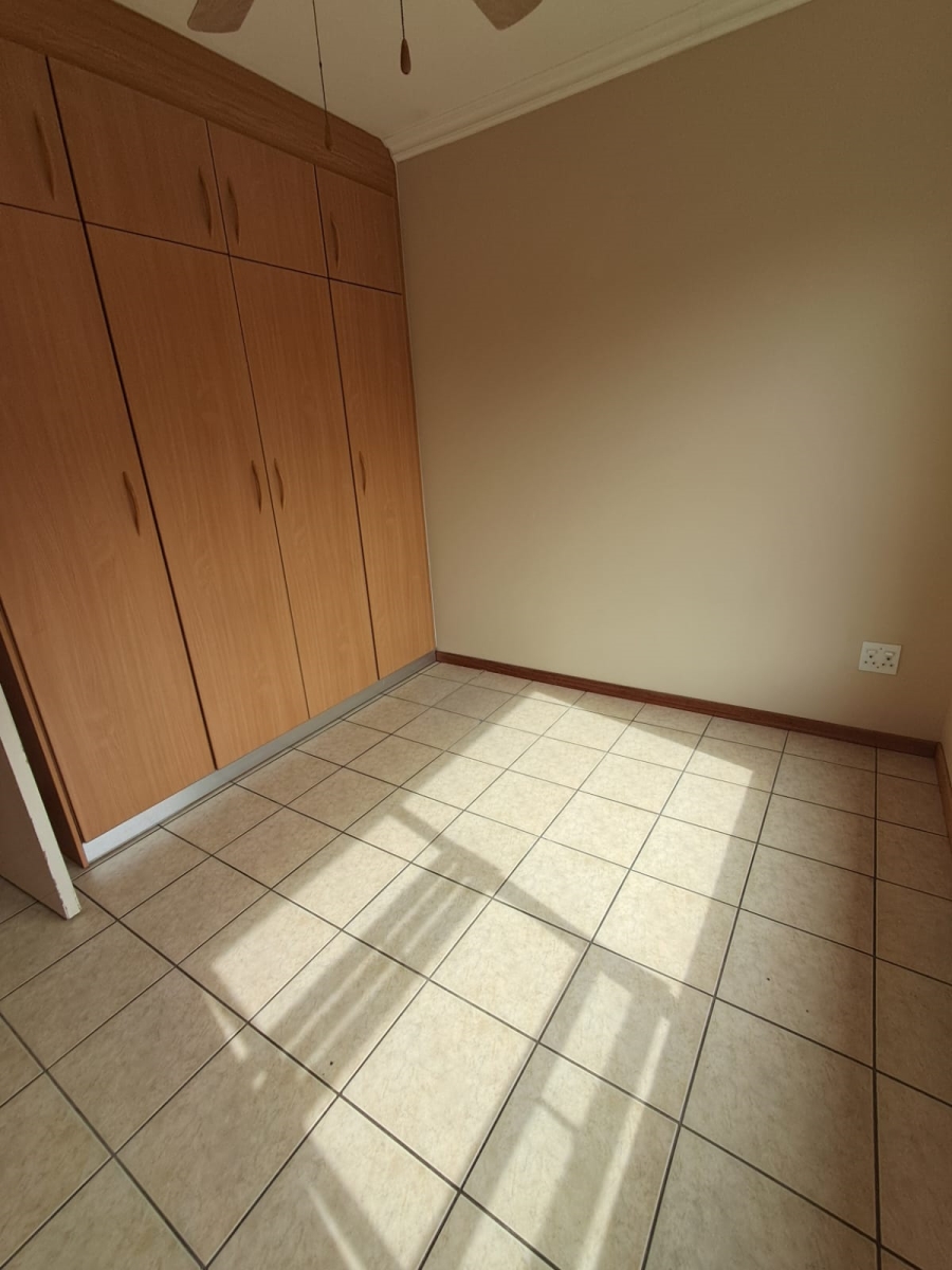 3 Bedroom Property for Sale in New Redruth Gauteng