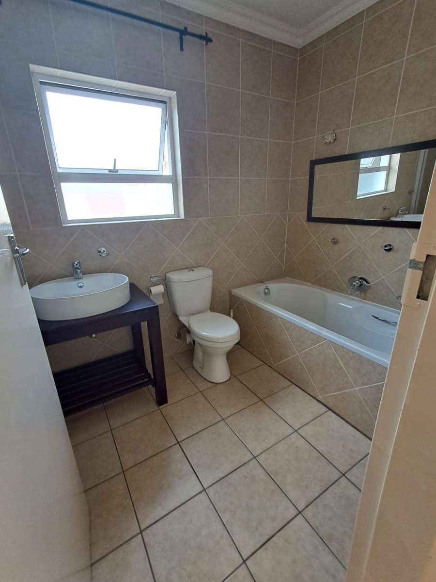 3 Bedroom Property for Sale in New Redruth Gauteng