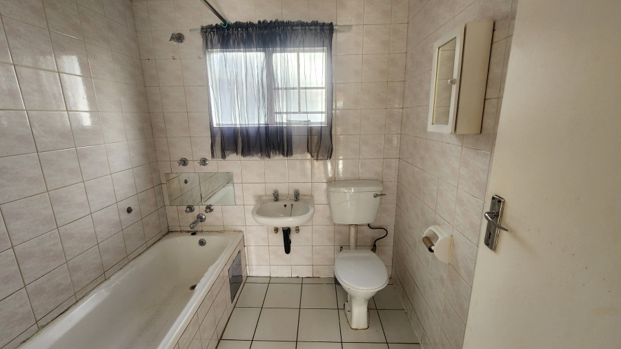 2 Bedroom Property for Sale in Meyersdal Gauteng