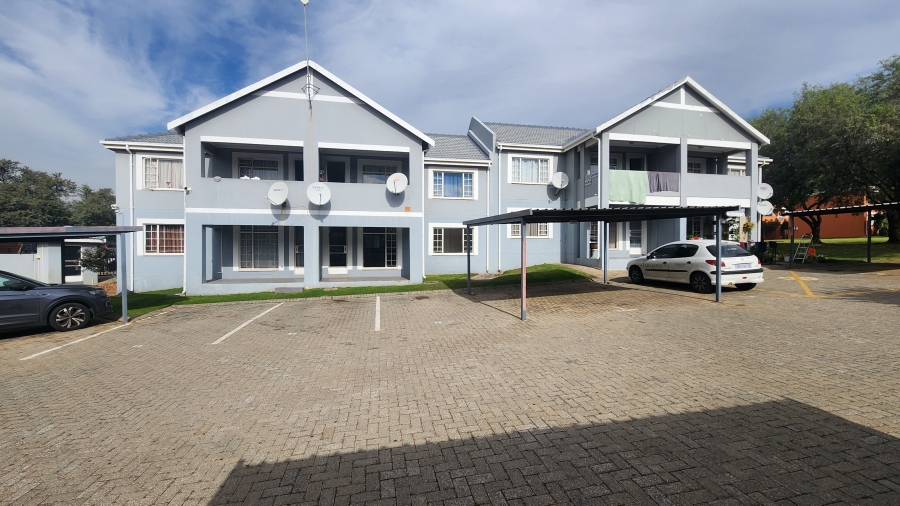 2 Bedroom Property for Sale in Meyersdal Gauteng