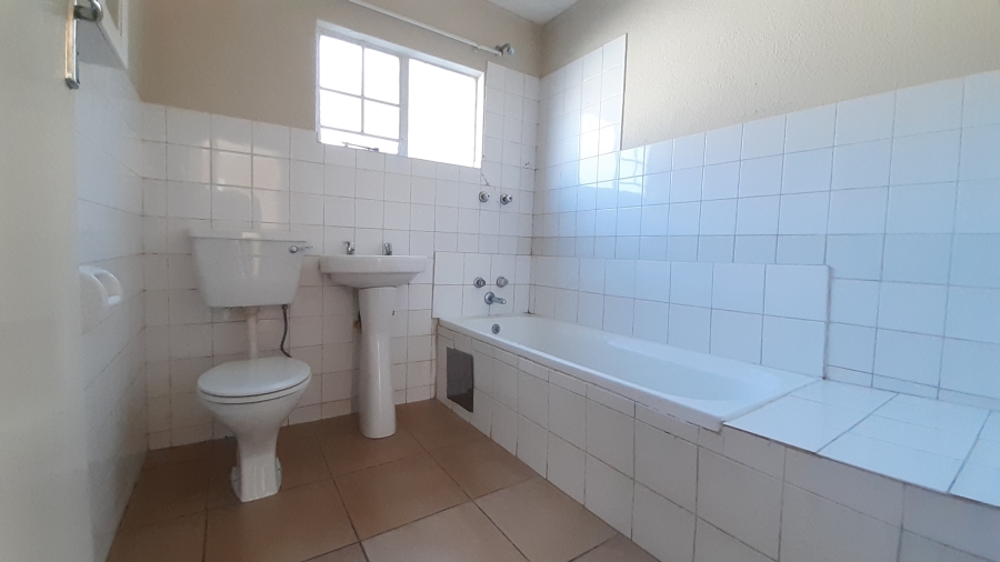 2 Bedroom Property for Sale in Meyersdal Gauteng