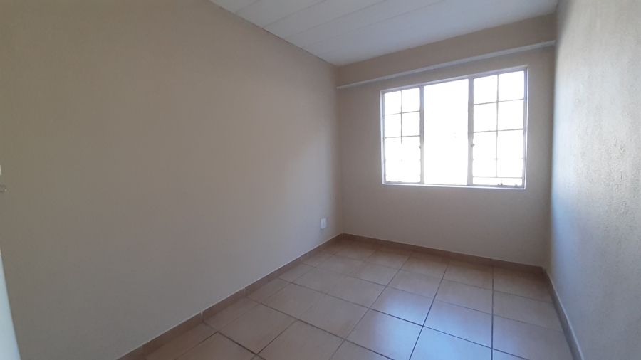 2 Bedroom Property for Sale in Meyersdal Gauteng
