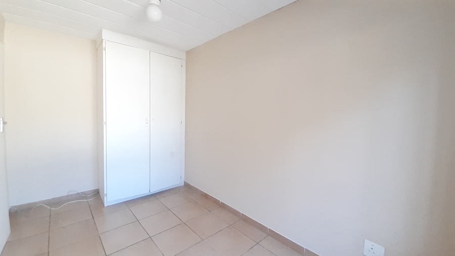 2 Bedroom Property for Sale in Meyersdal Gauteng