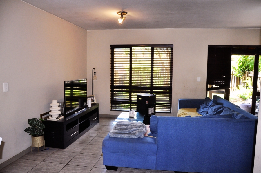 2 Bedroom Property for Sale in Vorna Valley Gauteng