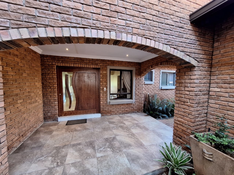 5 Bedroom Property for Sale in Centurion Golf Estate Gauteng