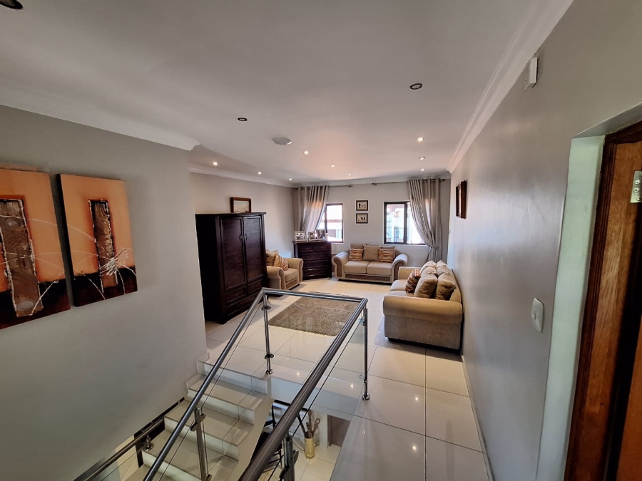 5 Bedroom Property for Sale in Centurion Golf Estate Gauteng