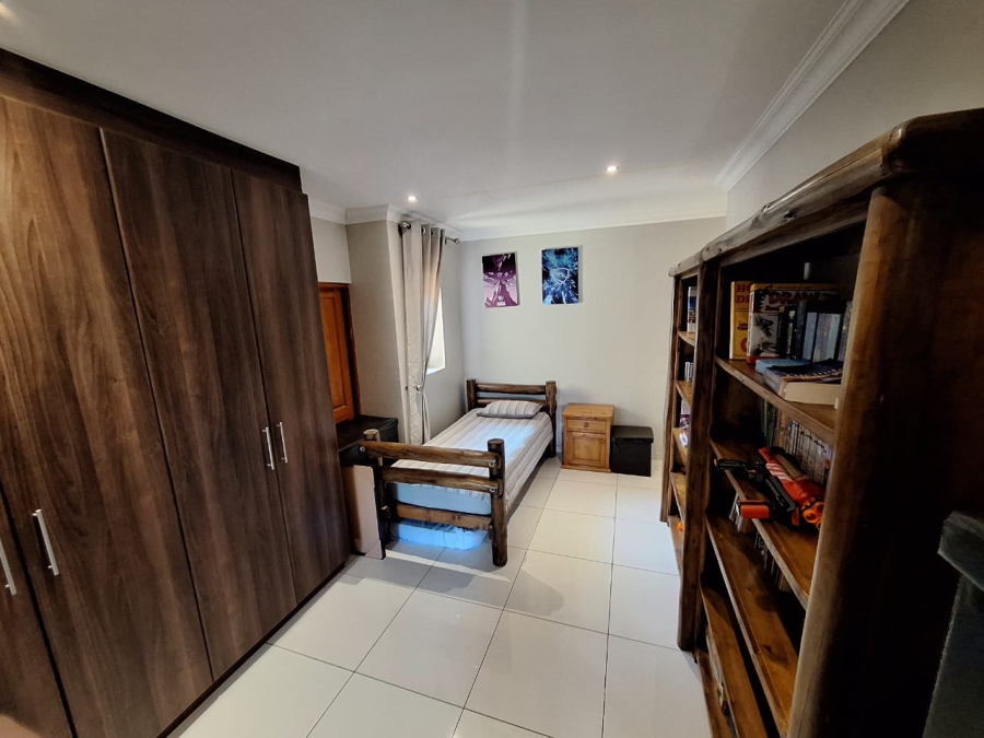 5 Bedroom Property for Sale in Centurion Golf Estate Gauteng