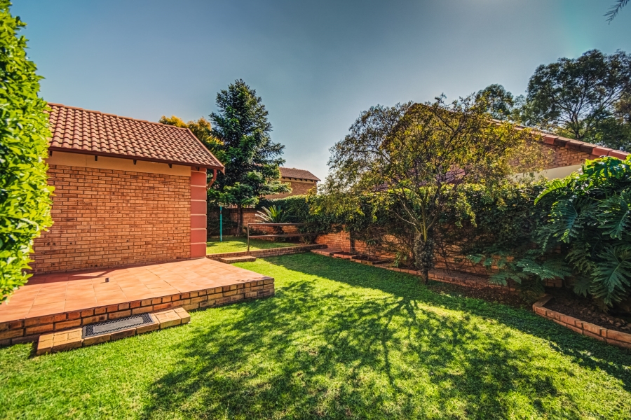 4 Bedroom Property for Sale in Eden Glen Gauteng