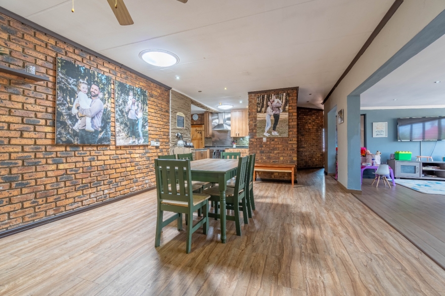 4 Bedroom Property for Sale in Atlasville Gauteng