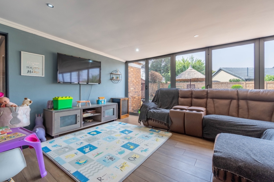 4 Bedroom Property for Sale in Atlasville Gauteng