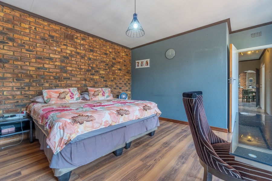 4 Bedroom Property for Sale in Atlasville Gauteng