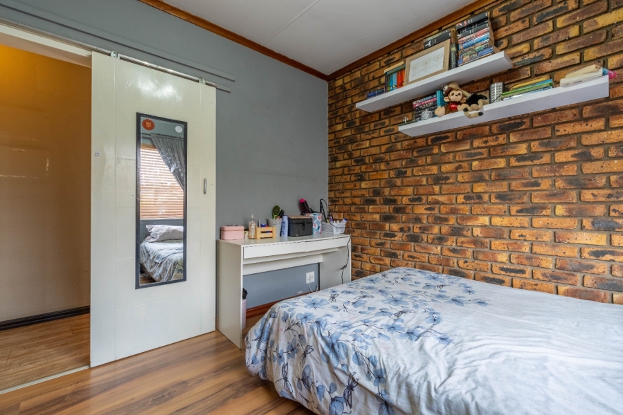 4 Bedroom Property for Sale in Atlasville Gauteng
