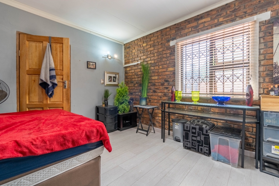 4 Bedroom Property for Sale in Atlasville Gauteng
