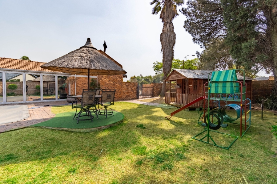 4 Bedroom Property for Sale in Atlasville Gauteng