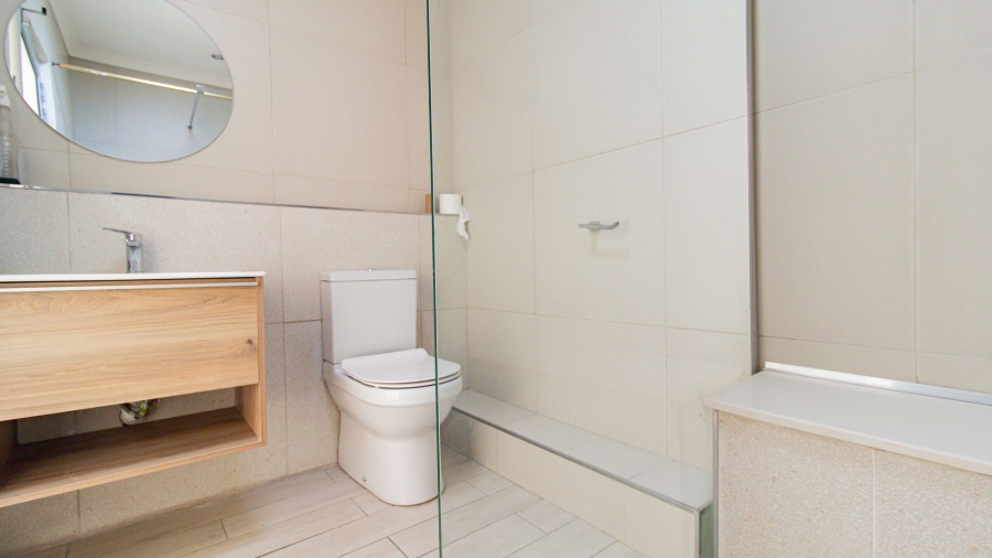 2 Bedroom Property for Sale in Mulbarton Gauteng