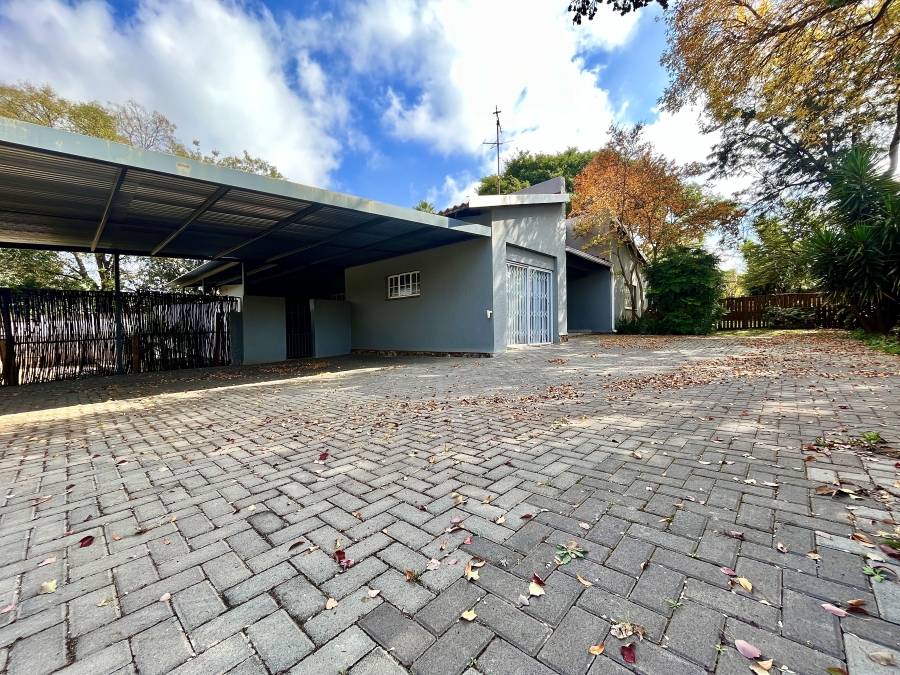 3 Bedroom Property for Sale in Doornkloof Gauteng