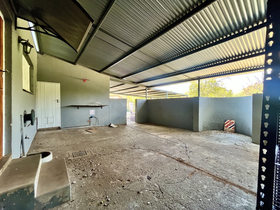 3 Bedroom Property for Sale in Doornkloof Gauteng