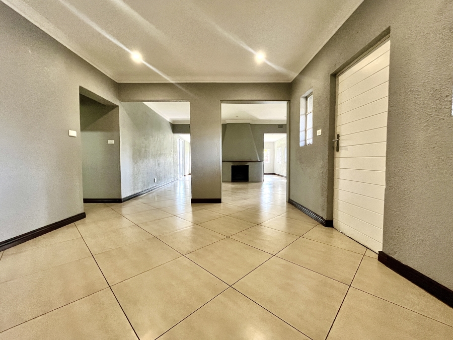 3 Bedroom Property for Sale in Doornkloof Gauteng
