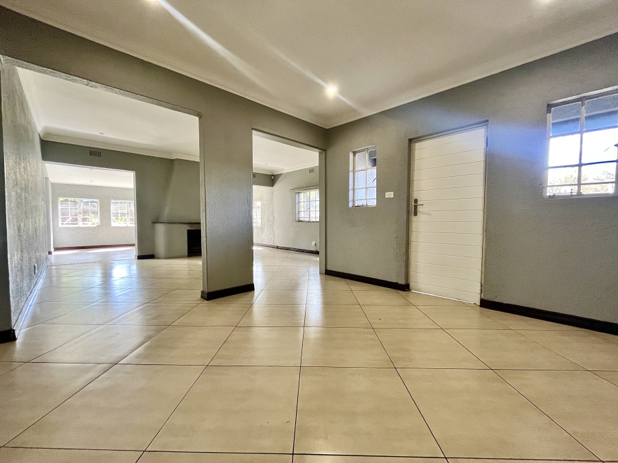 3 Bedroom Property for Sale in Doornkloof Gauteng