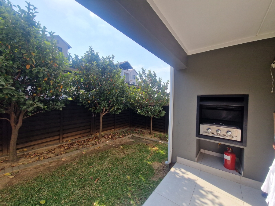To Let 3 Bedroom Property for Rent in Modderfontein Gauteng