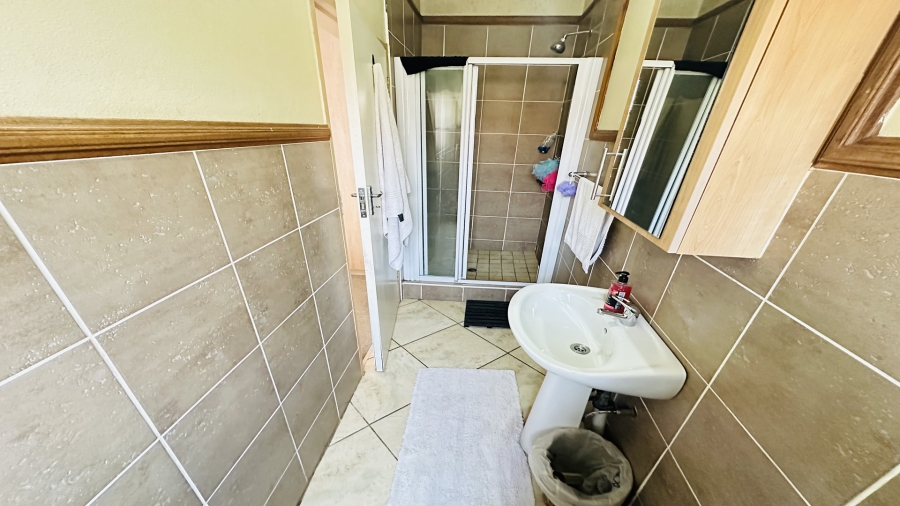 2 Bedroom Property for Sale in Rynfield Gauteng