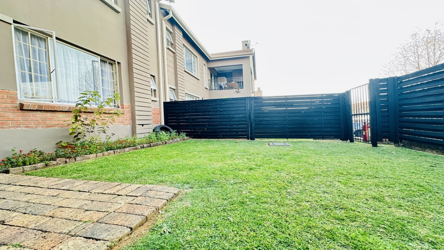 2 Bedroom Property for Sale in Rynfield Gauteng
