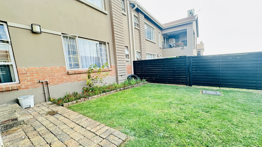 2 Bedroom Property for Sale in Rynfield Gauteng
