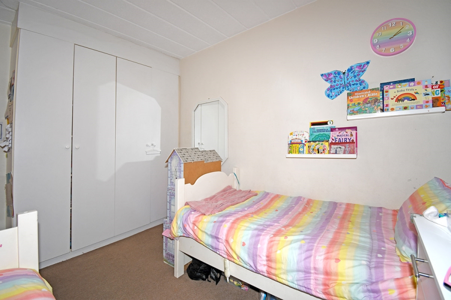 2 Bedroom Property for Sale in Magaliessig Gauteng