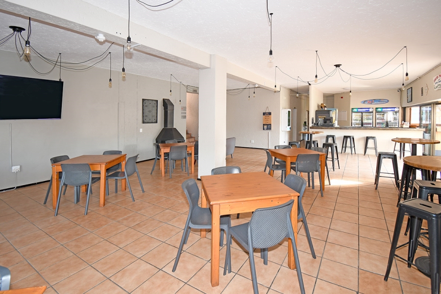 2 Bedroom Property for Sale in Magaliessig Gauteng