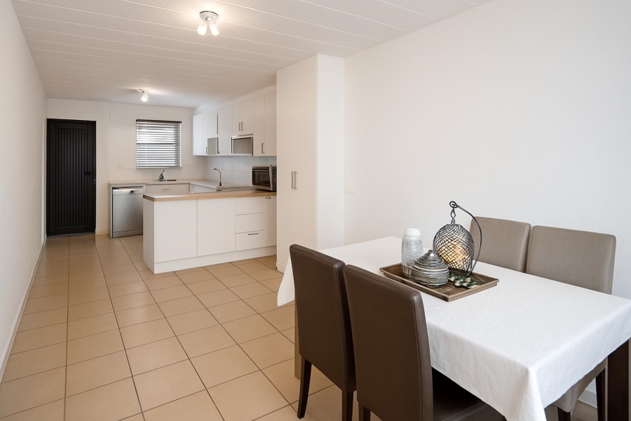 2 Bedroom Property for Sale in Magaliessig Gauteng