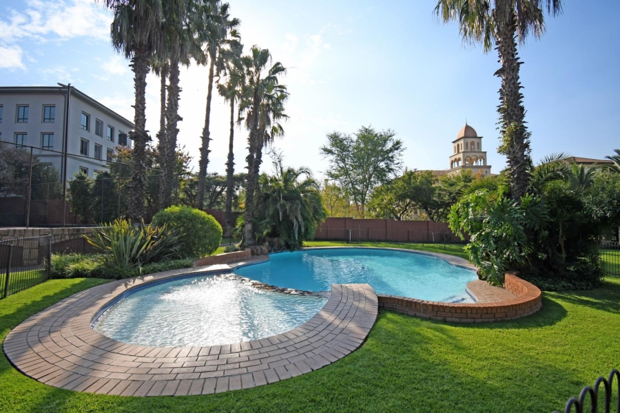2 Bedroom Property for Sale in Magaliessig Gauteng