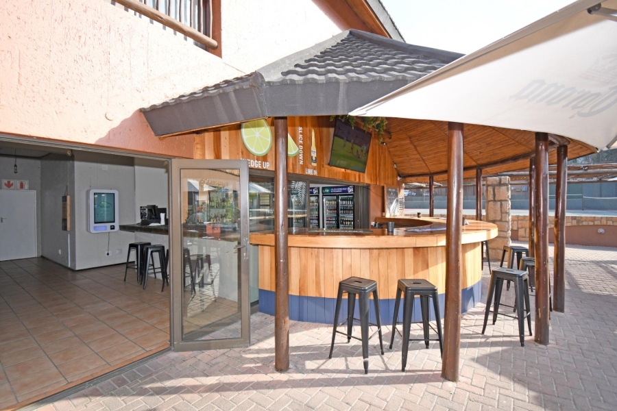 2 Bedroom Property for Sale in Magaliessig Gauteng