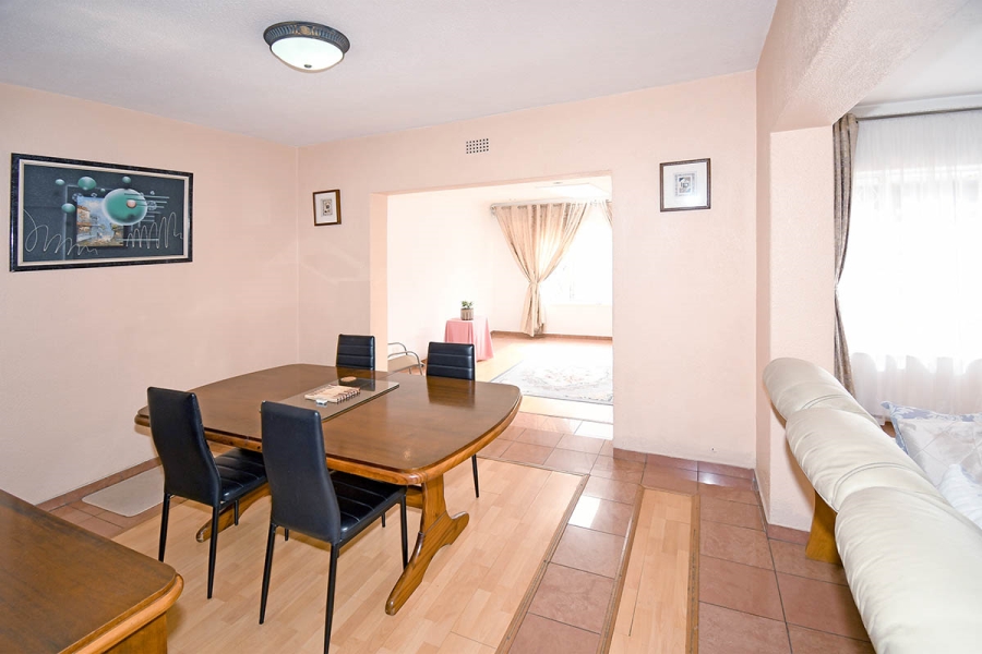3 Bedroom Property for Sale in Buccleuch Gauteng