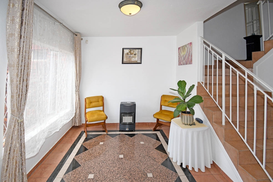 3 Bedroom Property for Sale in Buccleuch Gauteng