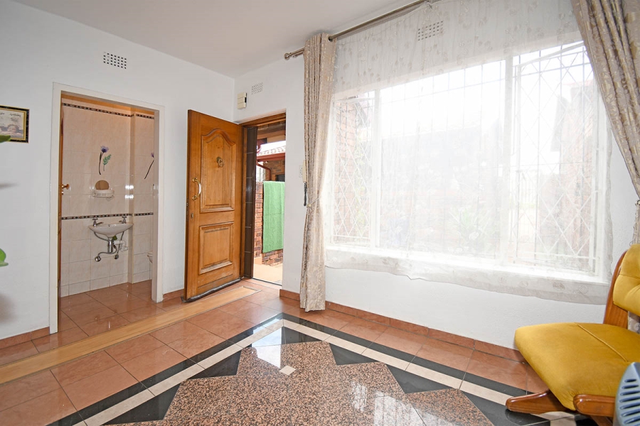 3 Bedroom Property for Sale in Buccleuch Gauteng