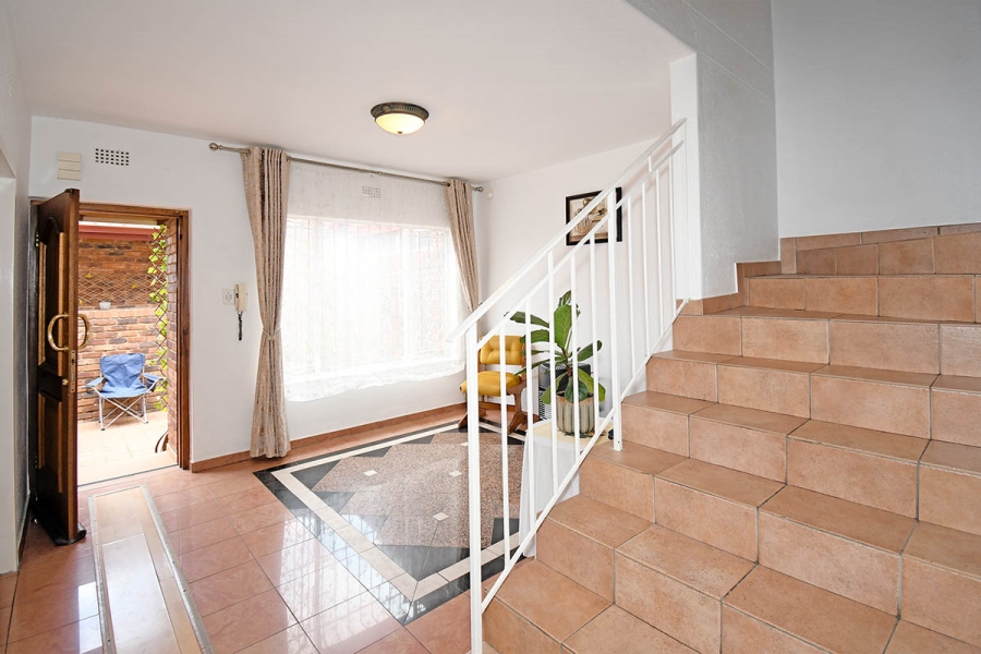 3 Bedroom Property for Sale in Buccleuch Gauteng