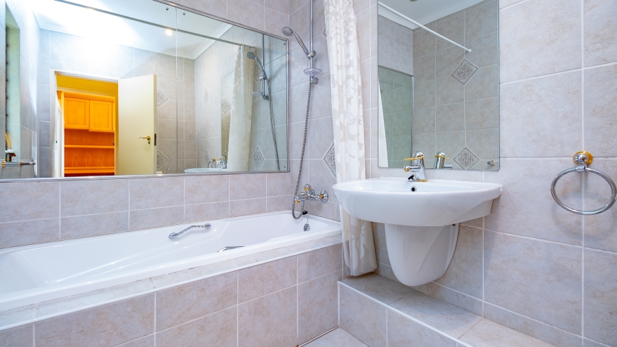 3 Bedroom Property for Sale in Bedford Park Gauteng