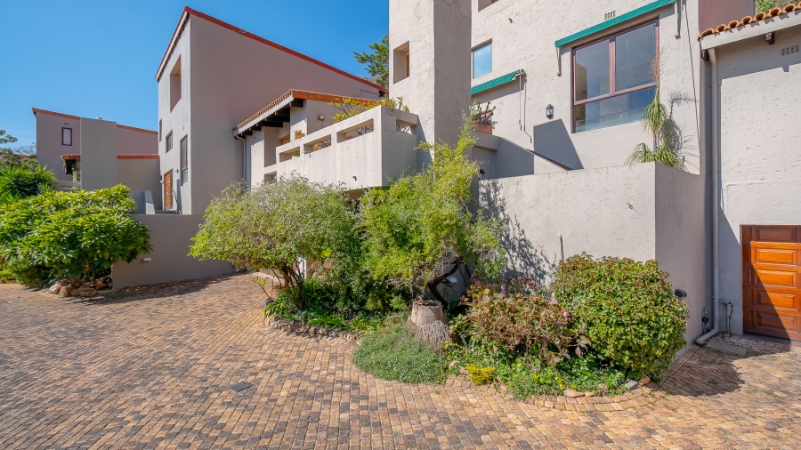 3 Bedroom Property for Sale in Bedford Park Gauteng