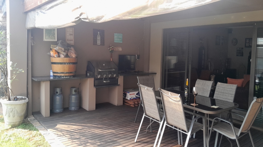 4 Bedroom Property for Sale in Vanderbijlpark SE 8 Gauteng