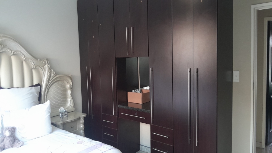 4 Bedroom Property for Sale in Vanderbijlpark SE 8 Gauteng