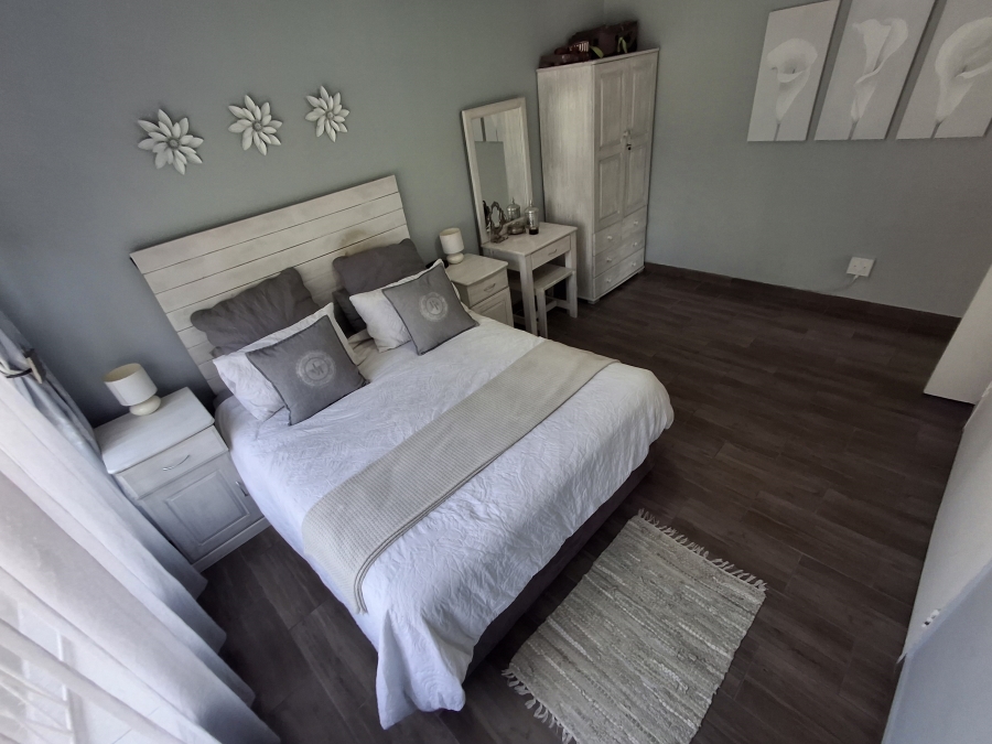 5 Bedroom Property for Sale in Northmead Gauteng