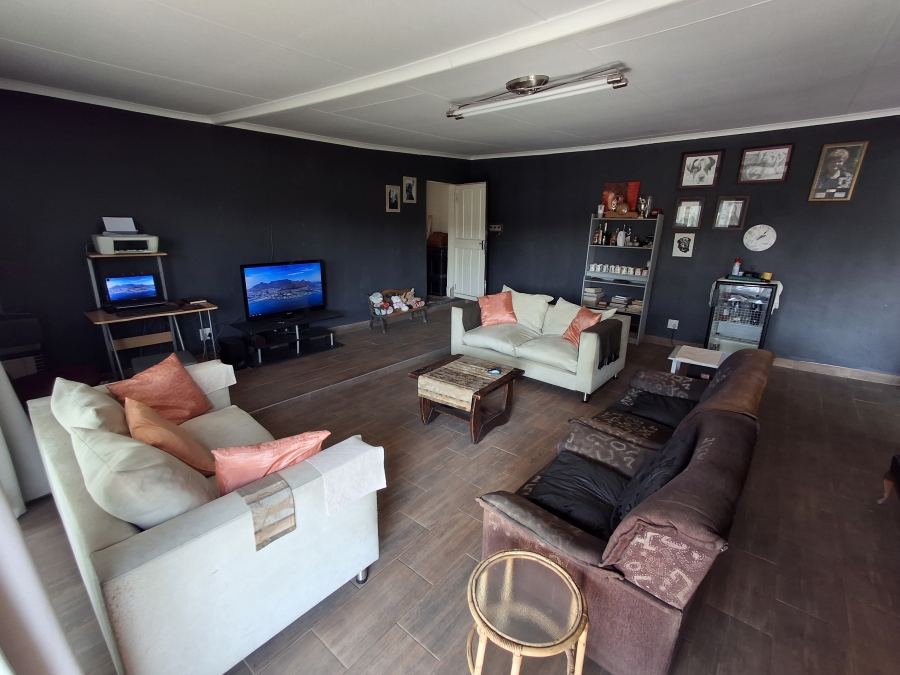 5 Bedroom Property for Sale in Northmead Gauteng