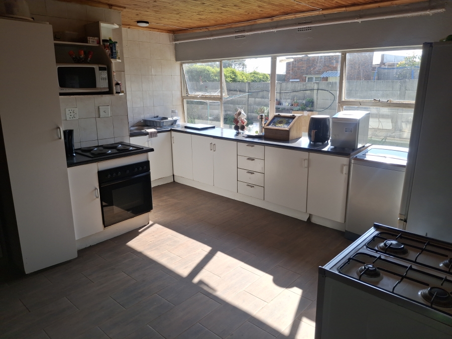 5 Bedroom Property for Sale in Northmead Gauteng