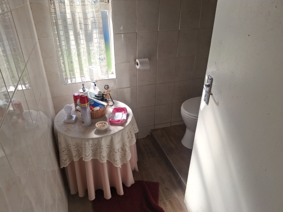 5 Bedroom Property for Sale in Northmead Gauteng